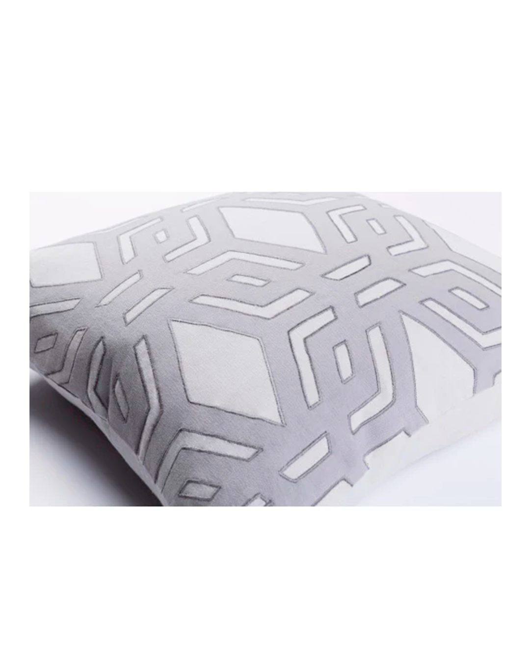 FUNDA MILLBROOK - SURYA / -60%