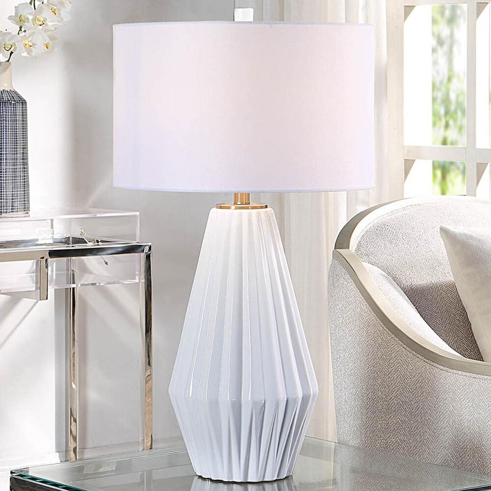REGINA TABLE LAMP