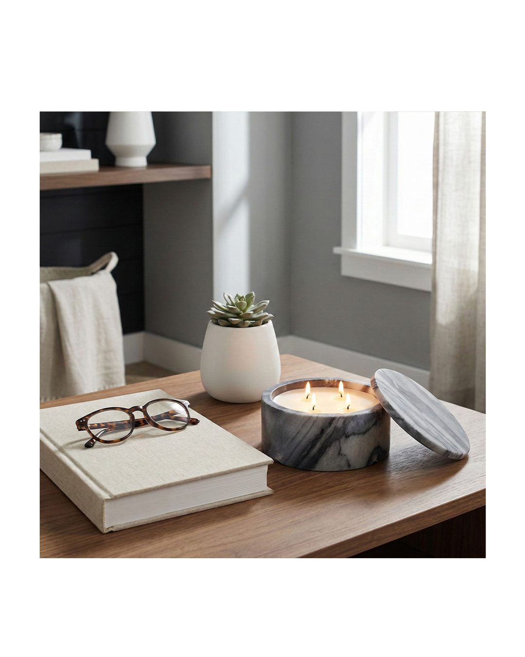 AMBER & OAK MARBLE STONE CANDLE