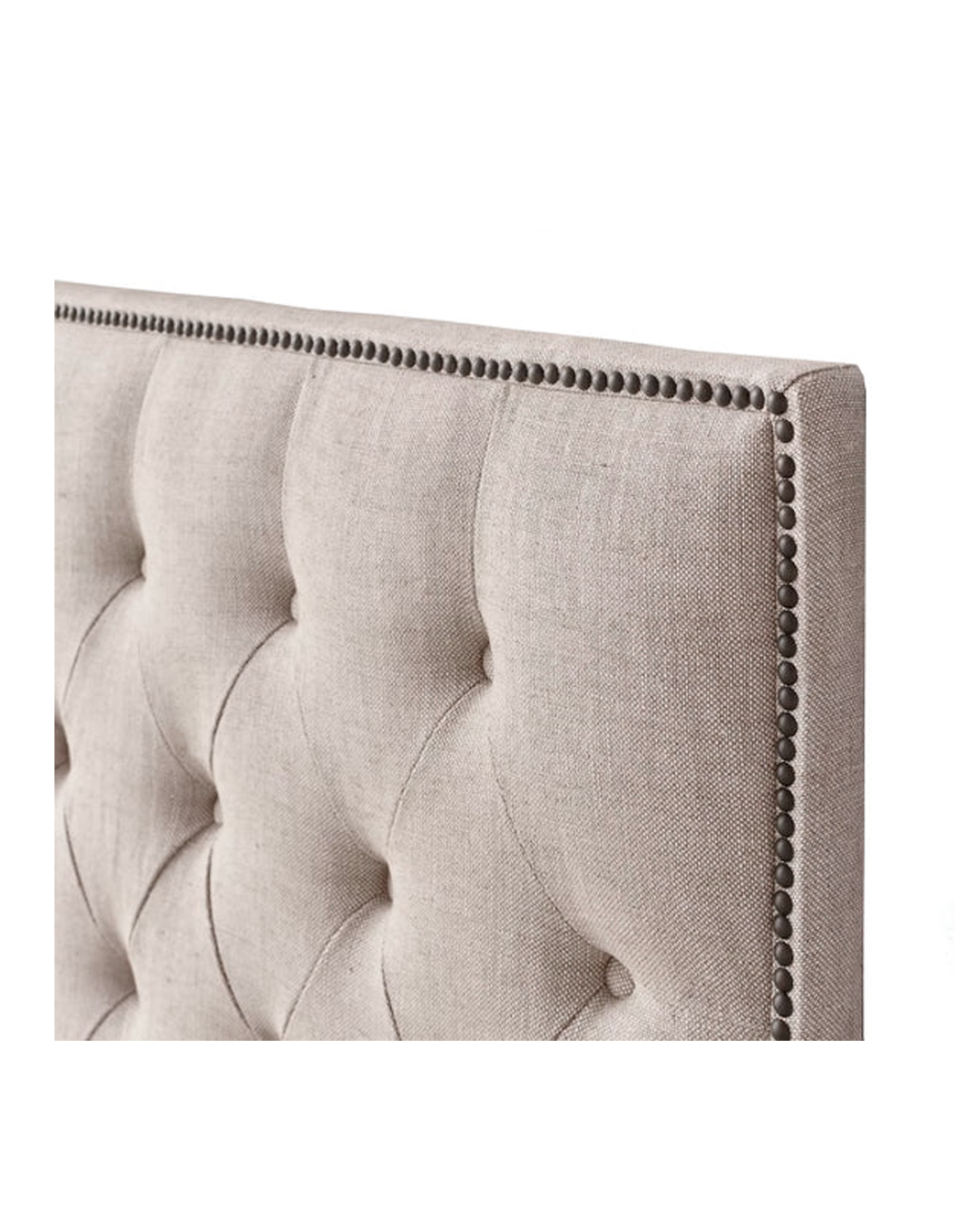 DIAMOND TUFTED HEADBORD WITH STUDS