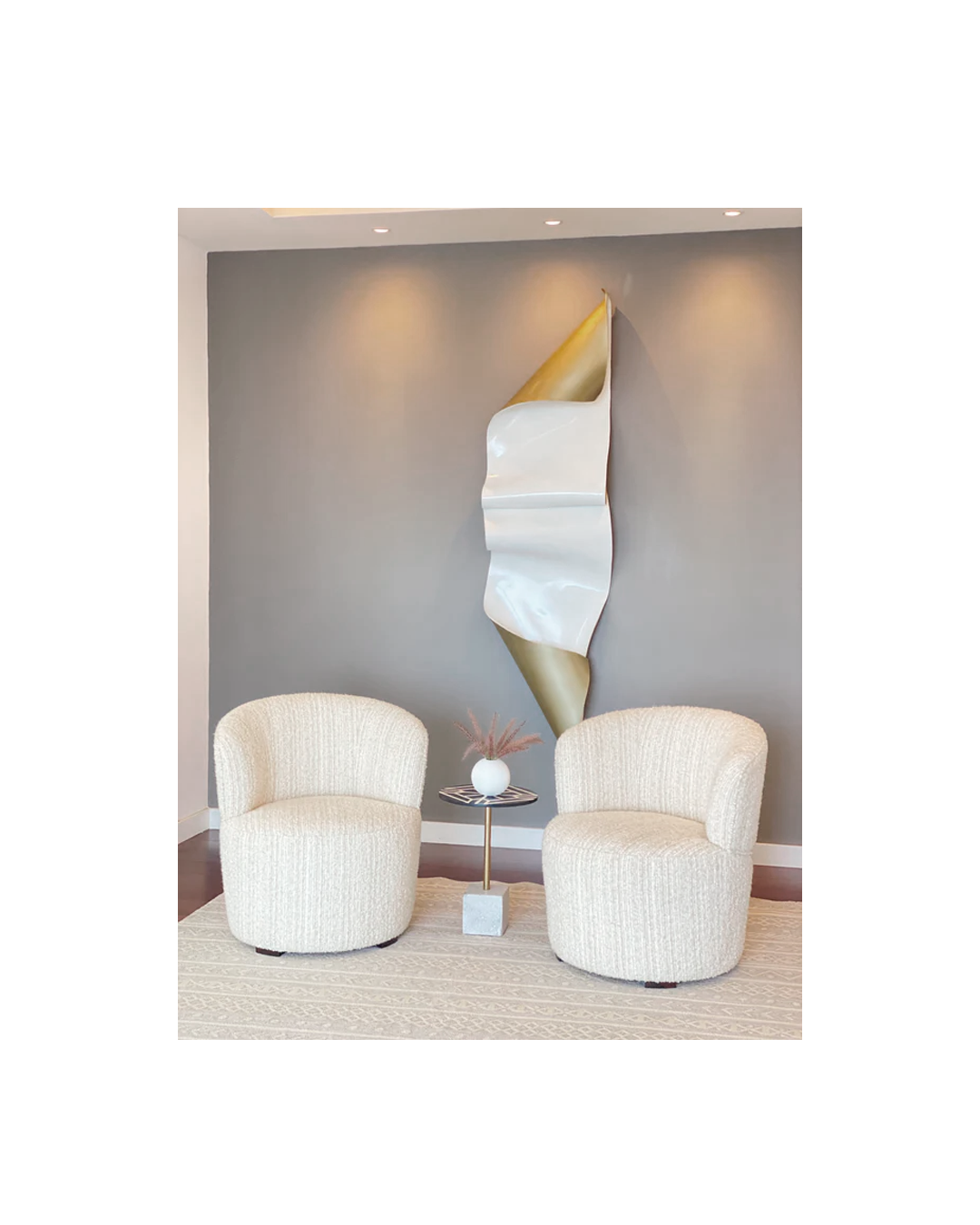 GISELE CHAIR