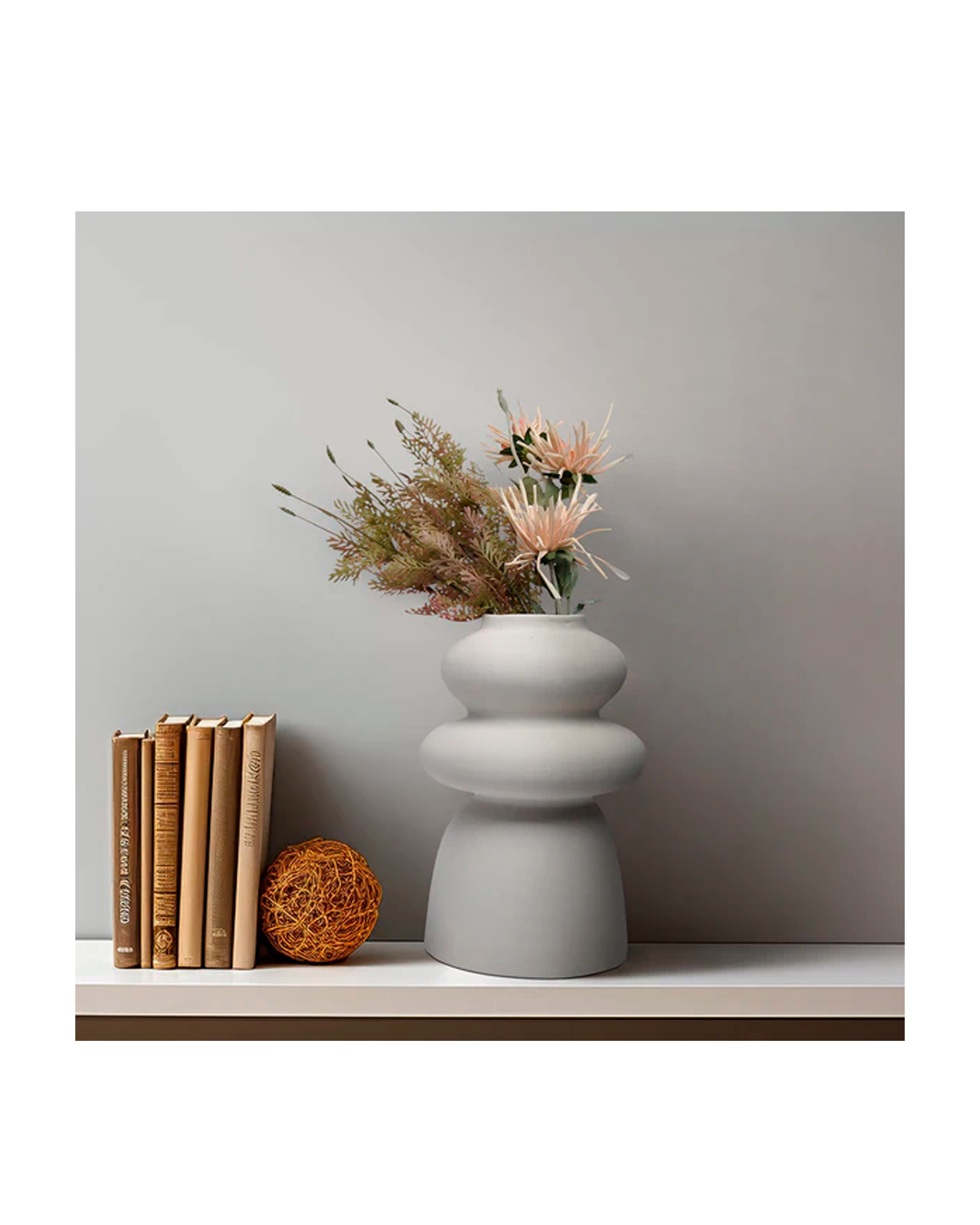 HIDAKA SAMLL VASE, IVORY / -25%