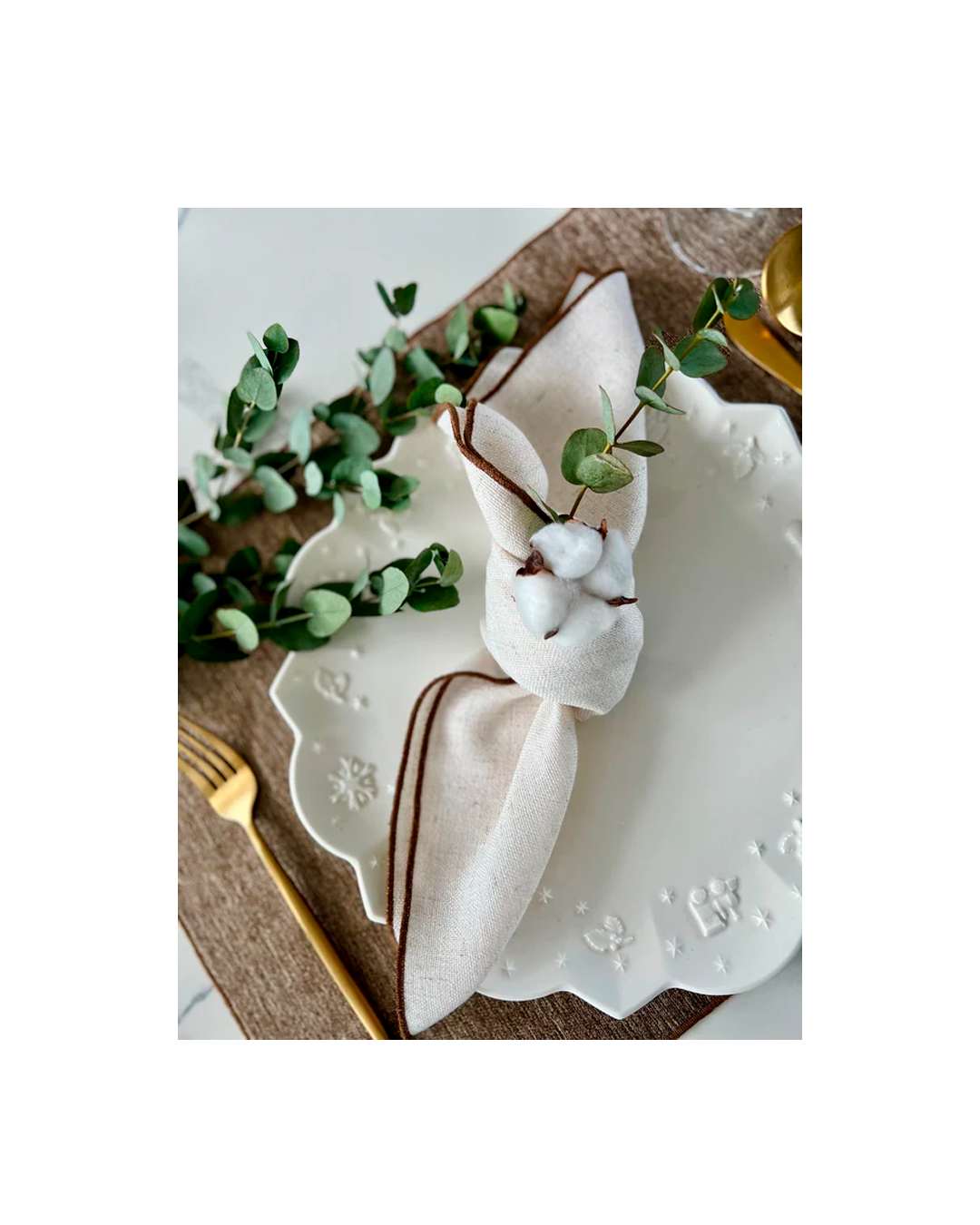 CONTRAST TRIM LINEN NAPKINS SET OF 4