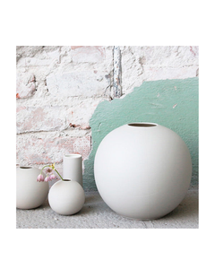 ROUND VASE / -30%