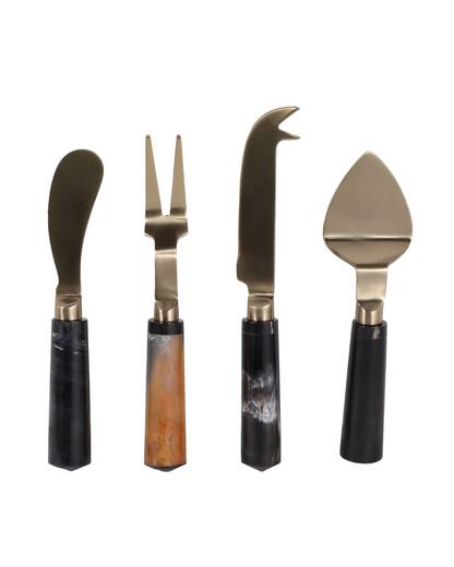 S/4 STRYKER HORN CHEESE KNIF SET IN GIF BOX
