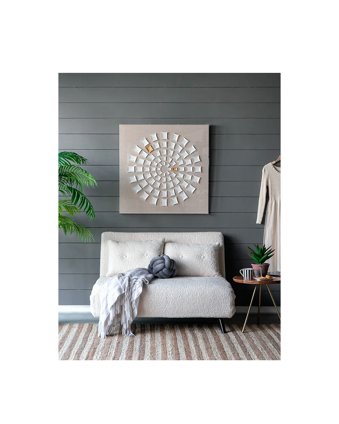 WALL DECOR ROUND