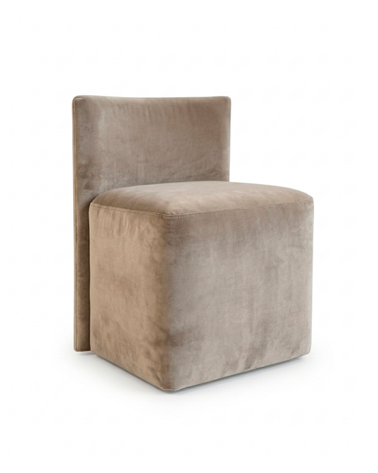 AURA CHAIR