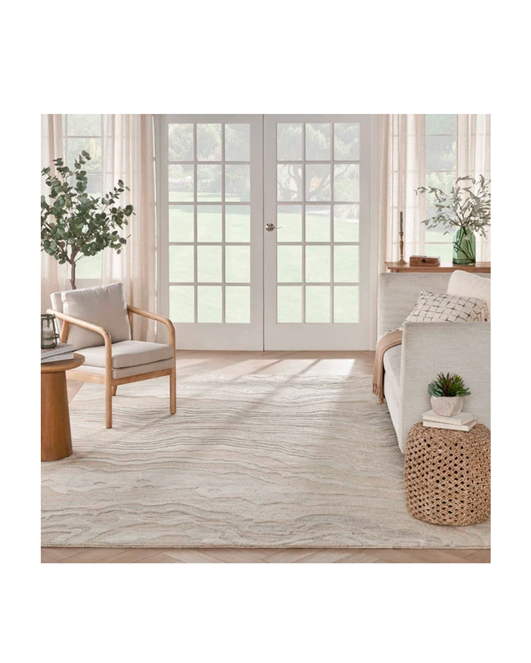 GRACEFUL BEIGE