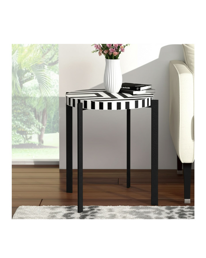 PLATTED BLK AND WHITE ACCENT TABLE