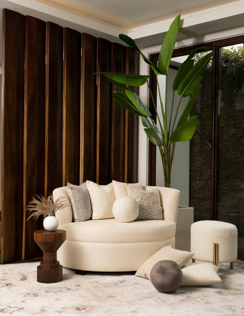 Cuddle Love Seat