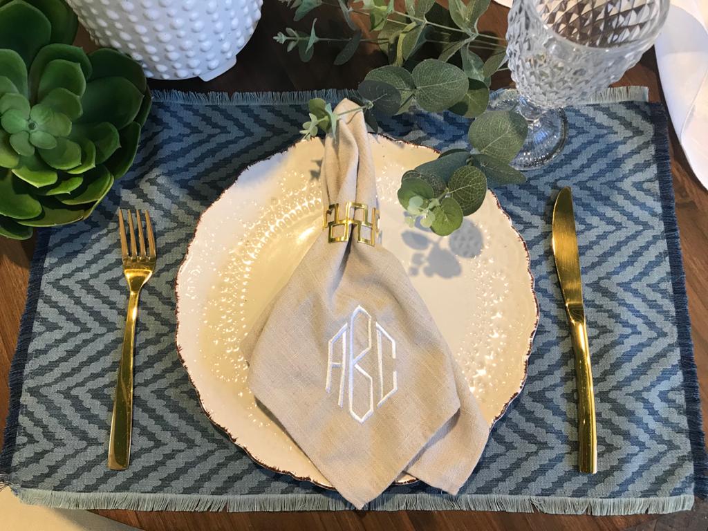 Bordado Monogram para Servilletas