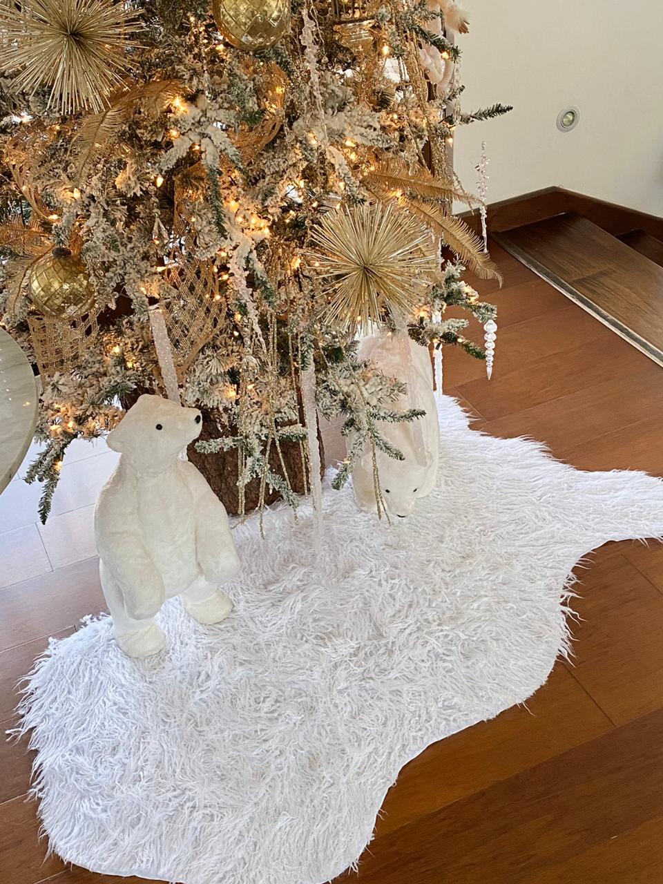 FAUX FURS SHAPED RUG