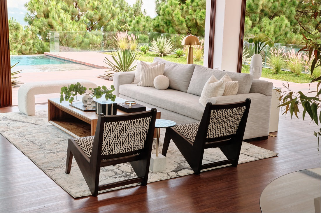 Moet Sofa