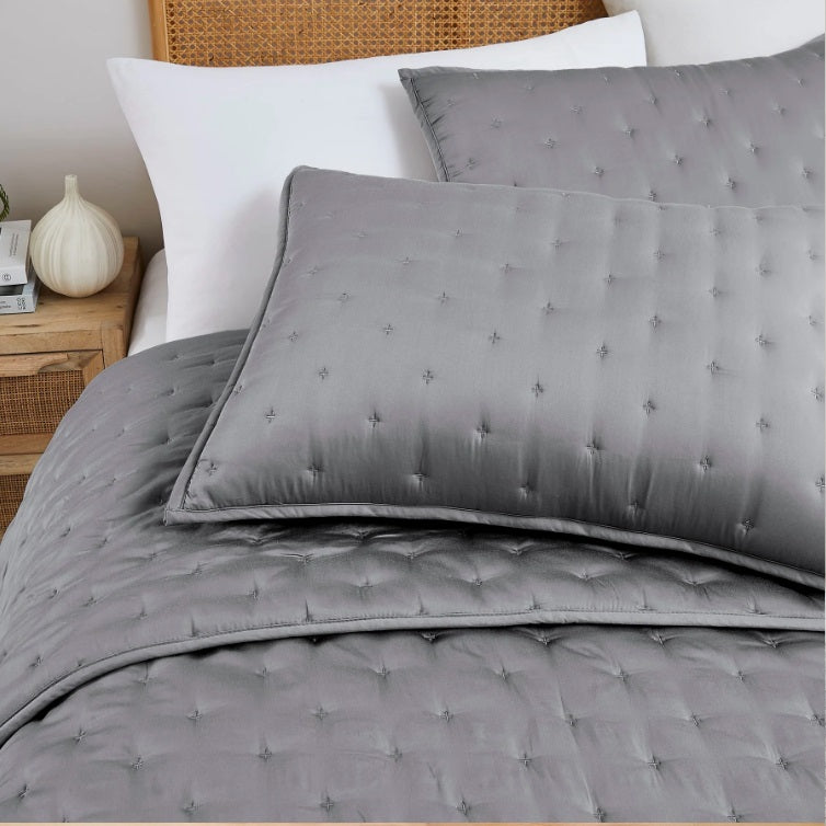 BAMBOO VISCOSE QUILT SET