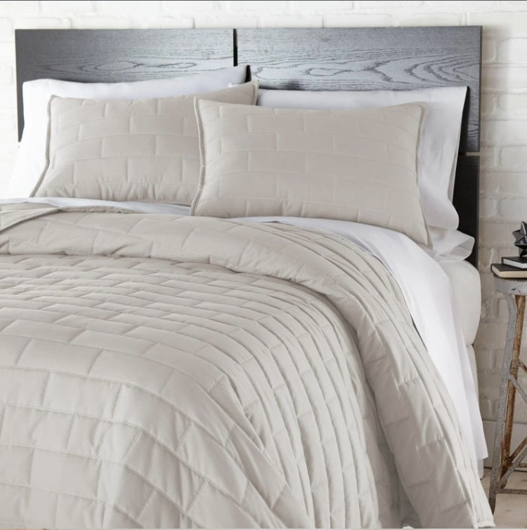 BRICKYARD QUILT SET