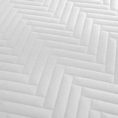 CHEVRON QUILT SET / -50%