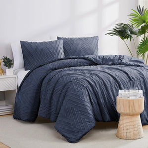 CLIPPED JACQUARD CHEVRON COMFORTER SET