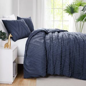 CLIPPED JACQUARD CHEVRON COMFORTER SET