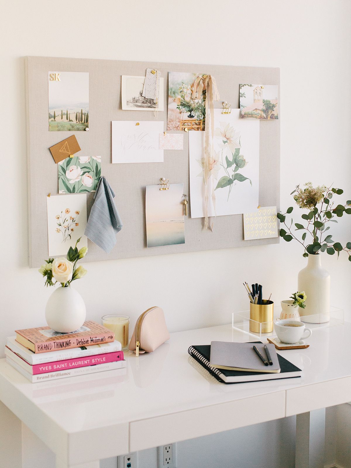 PIN BOARD