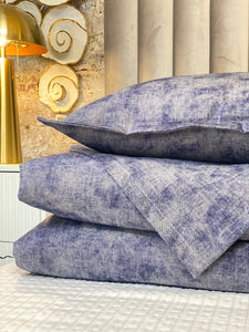 Echo Duvet Cover + Shams