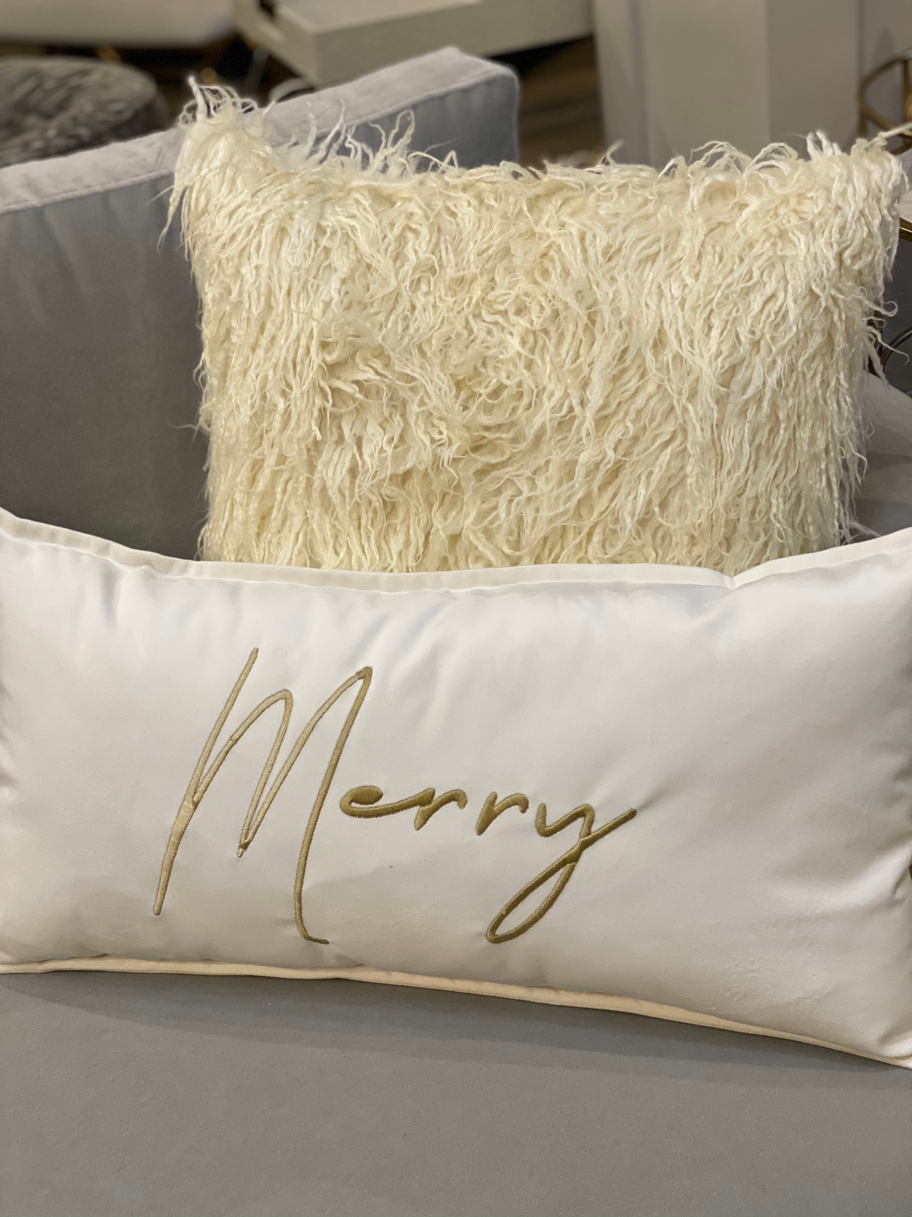 Cojín Navideño con Bordado